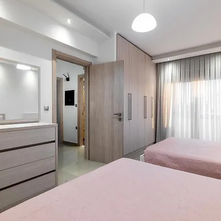 Marina * Ialysos (Rhodes)