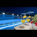 Marina *