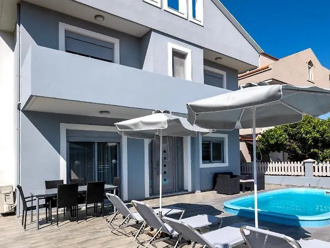 Marina Villa Jaliszósz